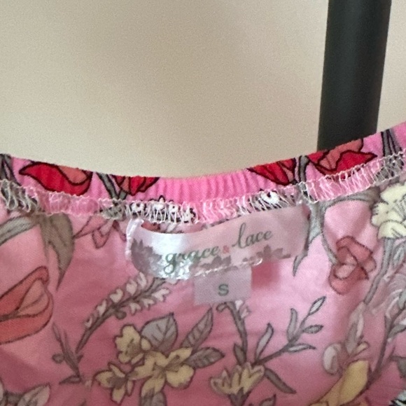 Grace & Lace Pink Floral Blouse - Picture 9 of 9